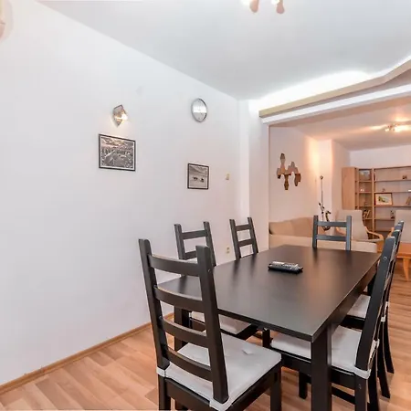 Alexander Nevsky View Two Bedroom On Dondukov Blvd *