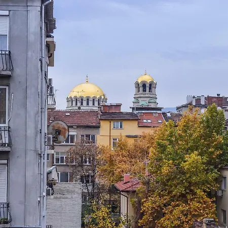 Apartamento Alexander Nevsky View Two Bedroom On Dondukov Blvd