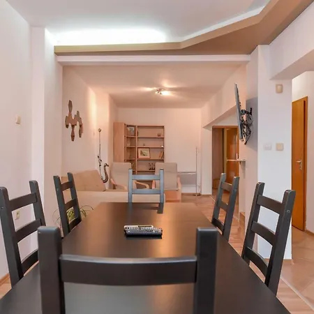 Alexander Nevsky View Two Bedroom On Dondukov Blvd Apartamento Sofía