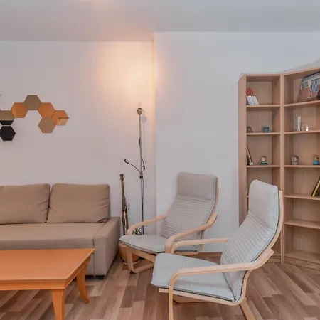 Alexander Nevsky View Two Bedroom On Dondukov Blvd *