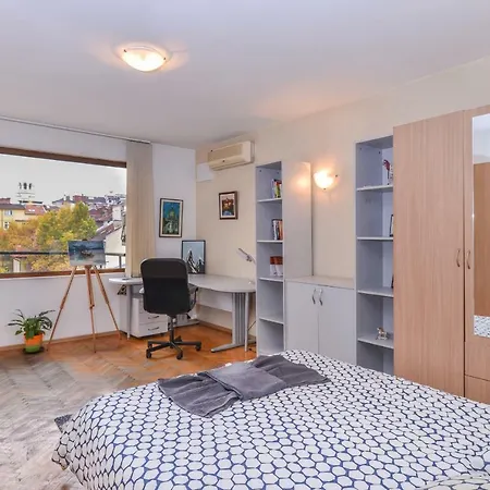 Alexander Nevsky View Two Bedroom On Dondukov Blvd * Sofía