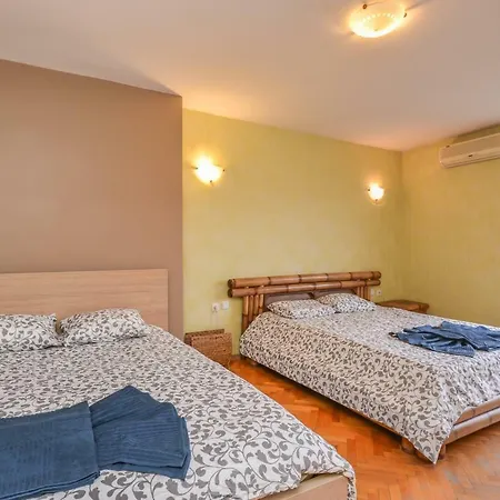 Alexander Nevsky View Two Bedroom On Dondukov Blvd * Sofía